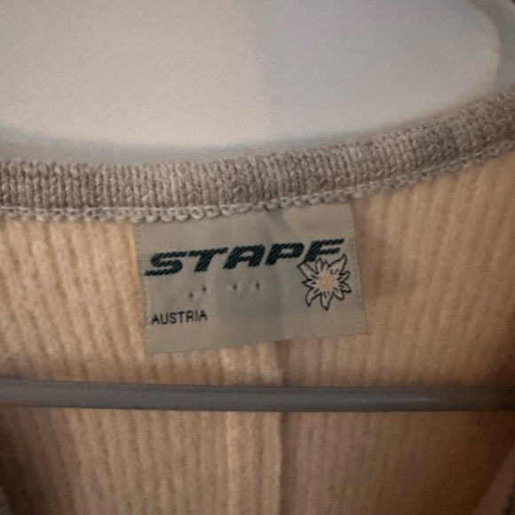 Stapf Austria Women's 100% Wool Button Sweater Size 34 - Picture 5 of 8